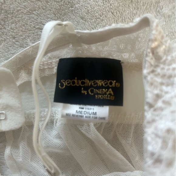 Flora Nikrooz Ivory Chemise with Lace Trim SET and Seductivewear lingerie - Picture 3 of 10